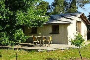 דירות לתיירים Maisonnette écologique Isolée En Botte De Paille