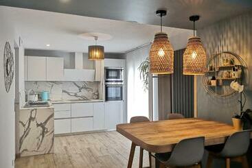 Жильё для туристов Superbe Cosy T1 Bis Studio 40m2 Indépendant En Maison Avec Parking Gratuit