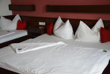 Bed and Breakfast Gästehaus Schmidt