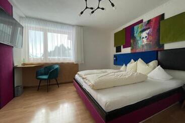 مبيت وإفطار Lucia 3 Sterne Superior