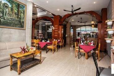 בית מלון כפרי Best Central Point