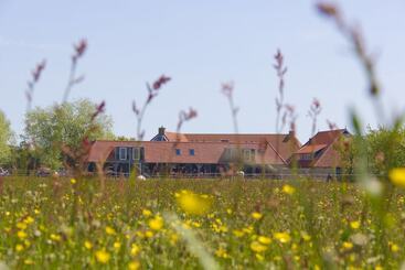 فندق De Walvisvaarder