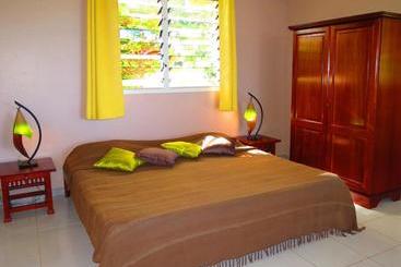 Отель Domaine De L Anse Ramier