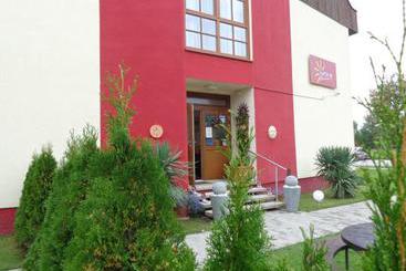 Bed and Breakfast Illmitzerhof Wohlfühlpension