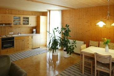 Отель Ferienwohnungen Fam. Eberle