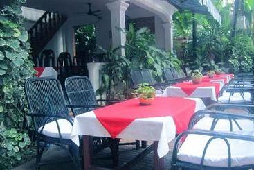 Отель Home Sweet Home Guest House