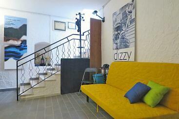 דירות לתיירים Alloggio Vieste Centro   Dizzy Studio Home