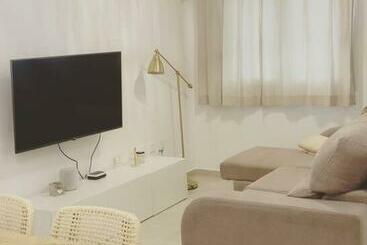 Жильё для туристов Amurahouse. Private Terrace Bbq. Centric And Cosy