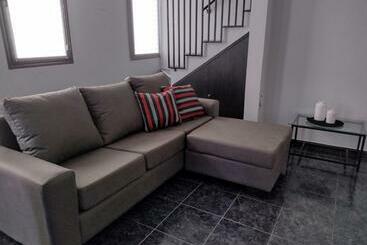 Vakantie-appartementen Apartamento Agur Cerca Del Arena Stadium