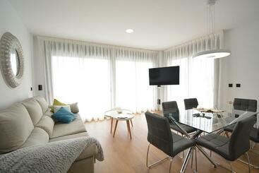 Жильё для туристов Galihost   Apartamento Con Piscina En Canelas, Sanxenxo