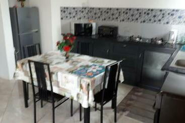 游客公寓 Toofanvilla