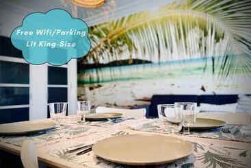 Жильё для туристов Baie Des Anges Studio Front De Mer