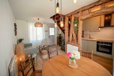 شقق خاصة سياحية Les Fleurs De Maria