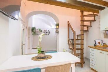 شقق خاصة سياحية Casa Iryna