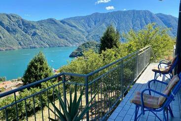 游客公寓 Greenlake House Tremezzina