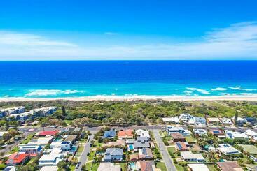 游客公寓 Halekulani Beach House