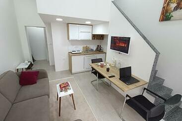 דירות לתיירים Korzo Apartment