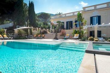 شقق خاصة سياحية Villa Callari 6&2, Emma Villas