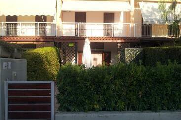 관광객 아파트 Villetta In Villaggio Vacanze Metatur   Metaponto