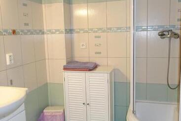 آپارتمان‌های توریست‌ها Apartmán Na Zlaté Stezce