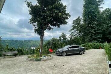 ツーリストアパートメント Biber Home