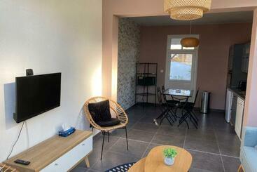 游客公寓 House With Terraceparking 300m From The Beach