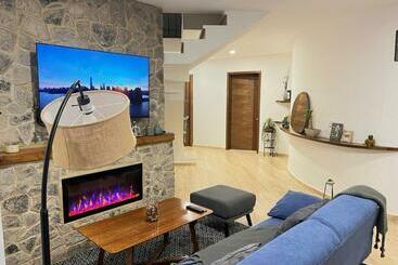 شقق خاصة سياحية Loft Santiago Val’quirico