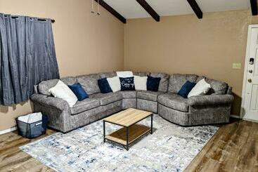 דירות לתיירים Pet Friendly Mountain View Near Sedona With Fenced Backyard