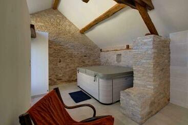 游客公寓 Ancienne Ferme Typique Du Périgord   Gite Du Pas De La Mignonne