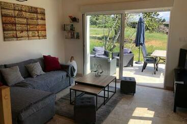 ツーリストアパートメント Gîte De Charme En Provence