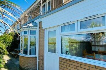 Жильё для туристов Harbour View House