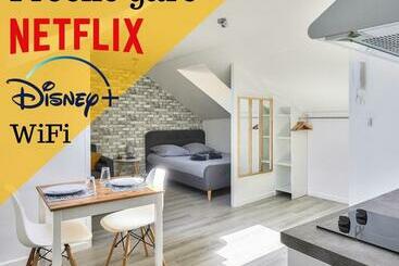 דירות לתיירים Le Cosy By Goodbnb   Proche Gare   15min Futuroscope