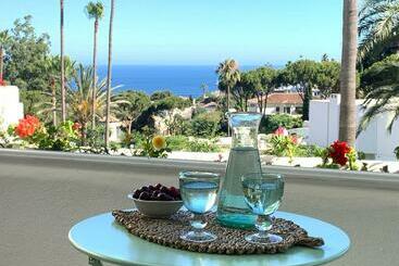 ツーリストアパートメント Miraflores 2 Bedroom Vacation Home