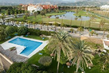 Жильё для туристов Apartamento Playa Motril Golf