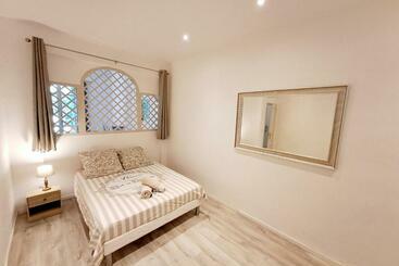 شقق خاصة سياحية L Haussmannien   Appartement Standing   Hypercentre