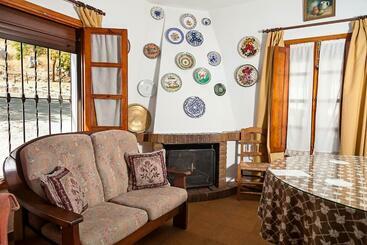 Жильё для туристов Casa El Pinsapo