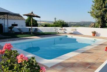 Жильё для туристов Casa Rural Faltriquera Setenil