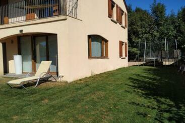 ツーリストアパートメント Relax Y Naturaleza En Bourg Madame/puigcerdà