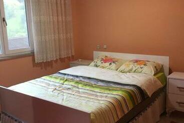 ツーリストアパートメント Rize Behice Apart