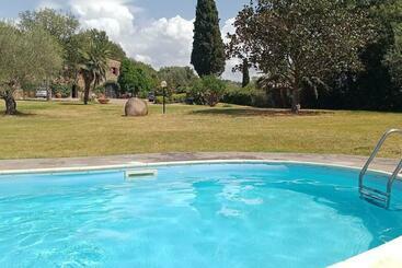 דירות לתיירים Villa La Fornace