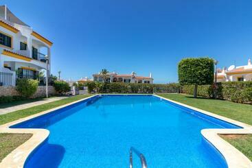 דירות לתיירים Casa Bela Vista