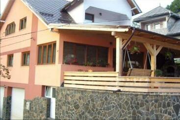 شقق خاصة سياحية Casa Vica Borsa