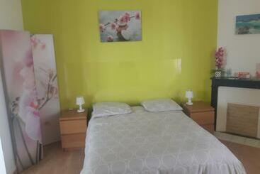 游客公寓 Chez Virginie