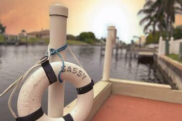 شقق خاصة سياحية Endless Blessings  Pool  Gulf Access