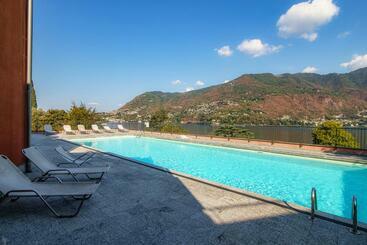 Apartamenty turystyczne Florissa   By Myhomeincomo