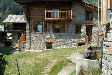 דירות לתיירים Maison Bosc, Champorcher