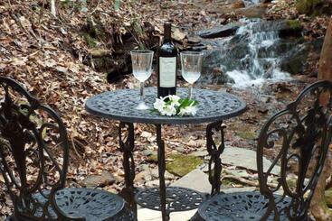 شقق خاصة سياحية Brand New Log Cabins   Hot Tubs   Pet Friendly   Boutique Mountain Resort