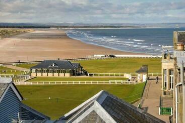 דירות לתיירים Links View, Golf Place