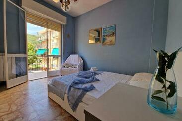 شقق خاصة سياحية [p.zza Marconi] Bilocale Per La Vacanza Al Mare