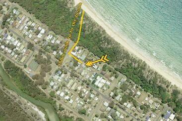 דירות לתיירים Wenlaw Cottage Rear Hat Head